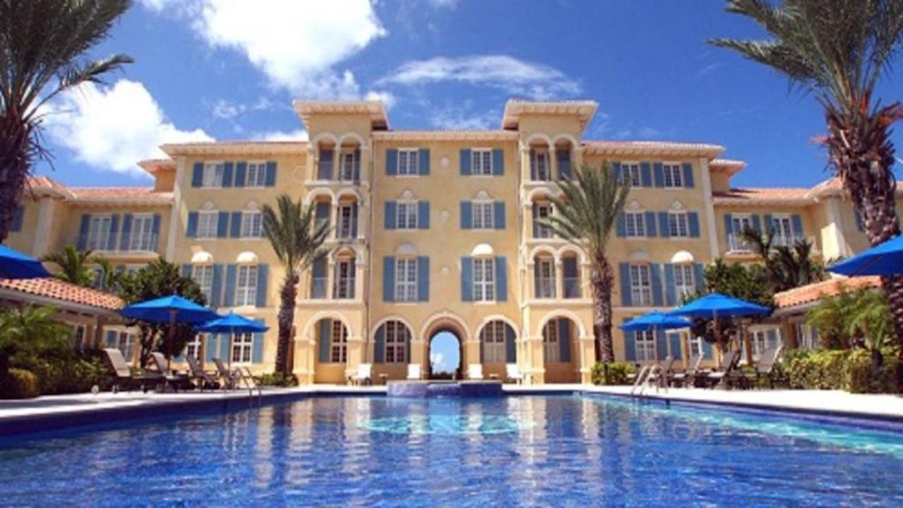 Villa Renaissance Unit 205 Grace Bay Beach Kültér fotó