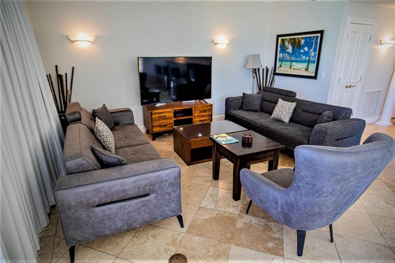 Villa Renaissance Unit 205 Grace Bay Beach Kültér fotó
