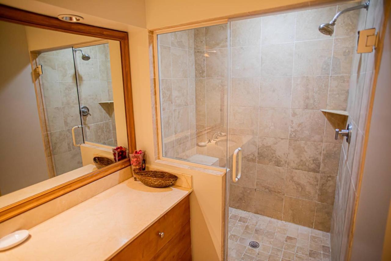 Villa Renaissance Unit 205 Grace Bay Beach Kültér fotó